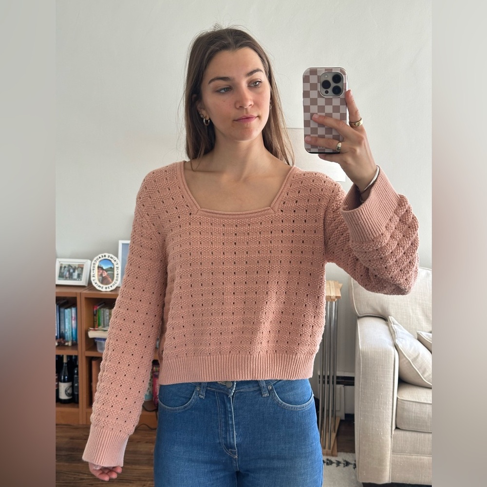 Pink Roxy sweater